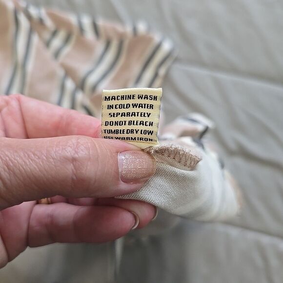 Sim & Sam Striped Tie Front Bouse Top Shirt XL Women's Pink Taupe Blue White - Picture 8 of 9